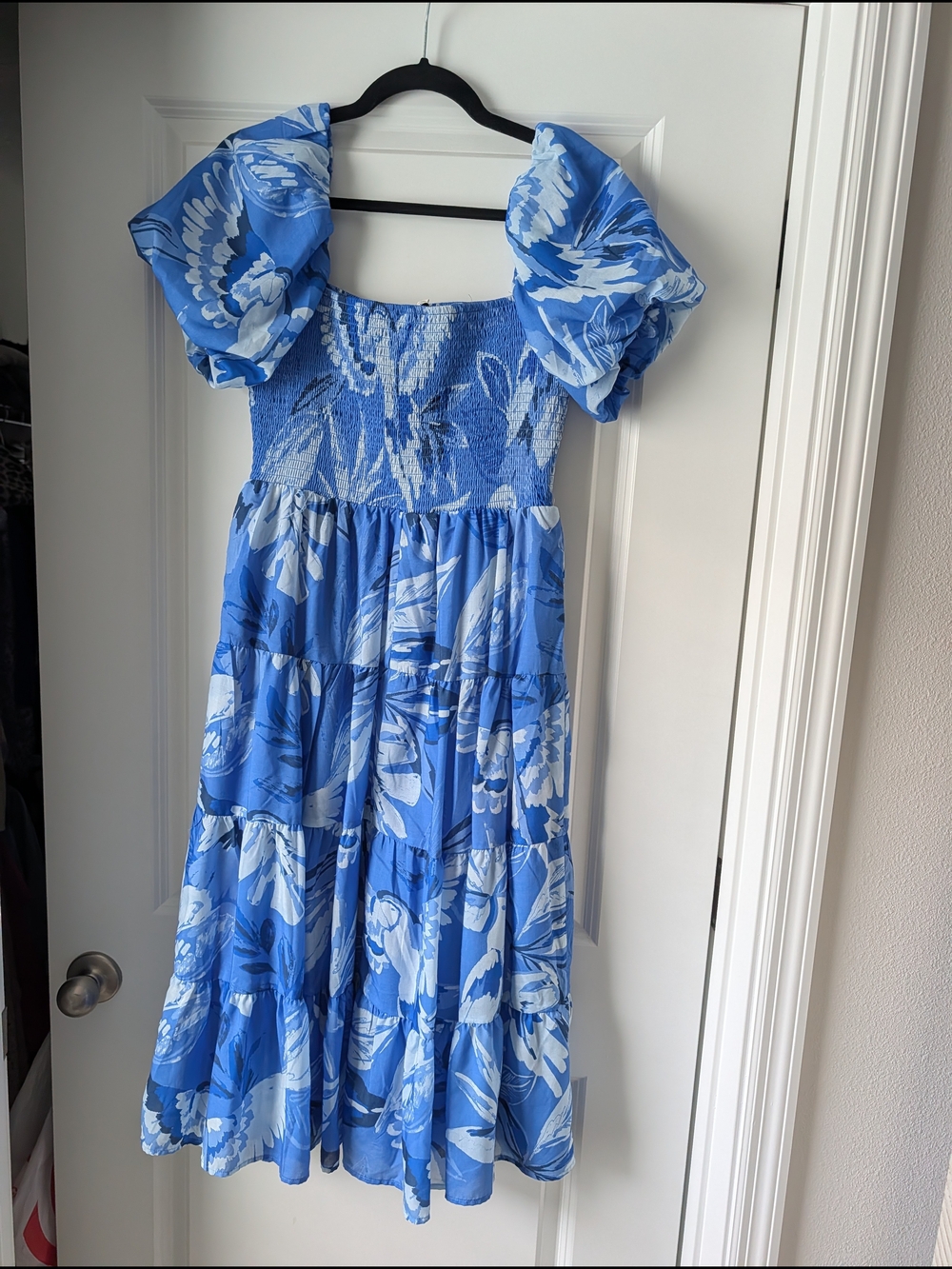 NEW Blue Floral Puff-Sleeve Midi Dress - Picture 2 of 2